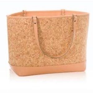 Thirty one jewell cork bag great condition